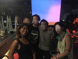 Meeting new friends at hostel